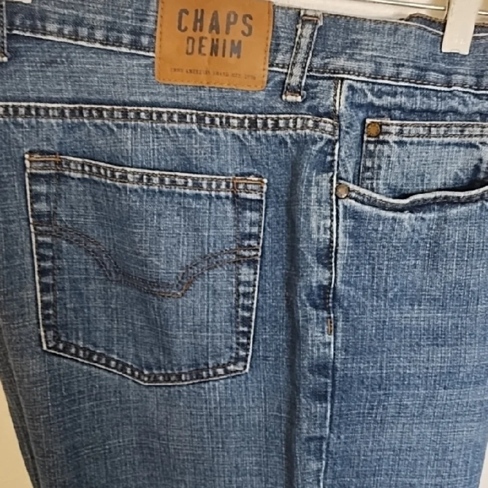 Chaps Relaxed Fit Blue Denim Jeans Modern Fit
